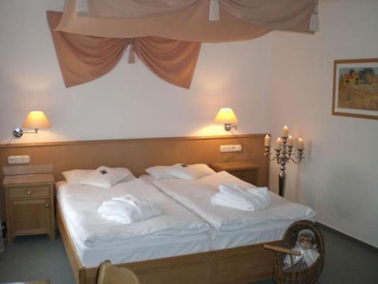 Moorland Hotel Am Senkelteich Vlotho Ruang foto