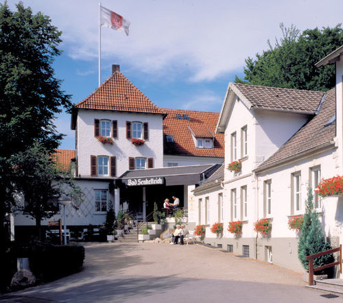 Moorland Hotel Am Senkelteich Vlotho Bagian luar foto